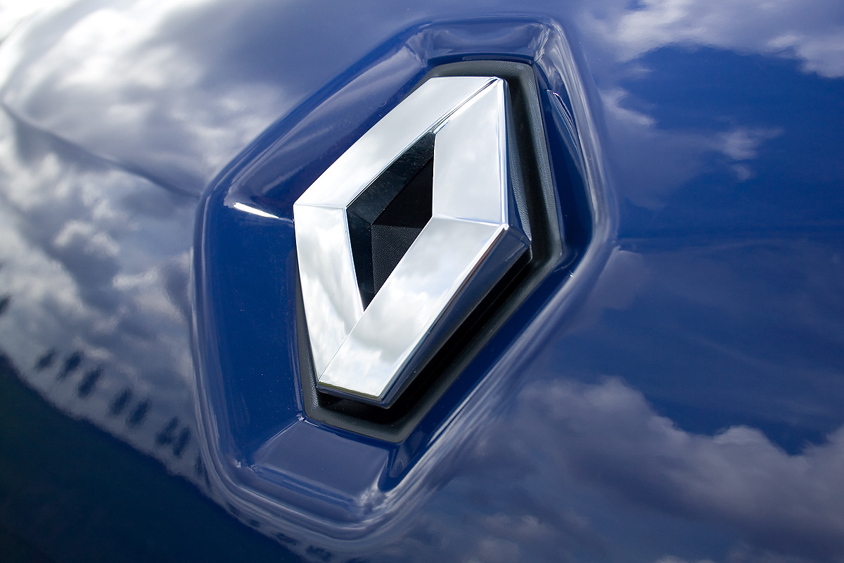 History and Meaning Behind the Renault Logo