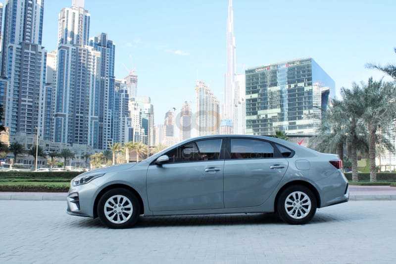 RENT KIA CERATO 2019 IN DUBAI-pic_1