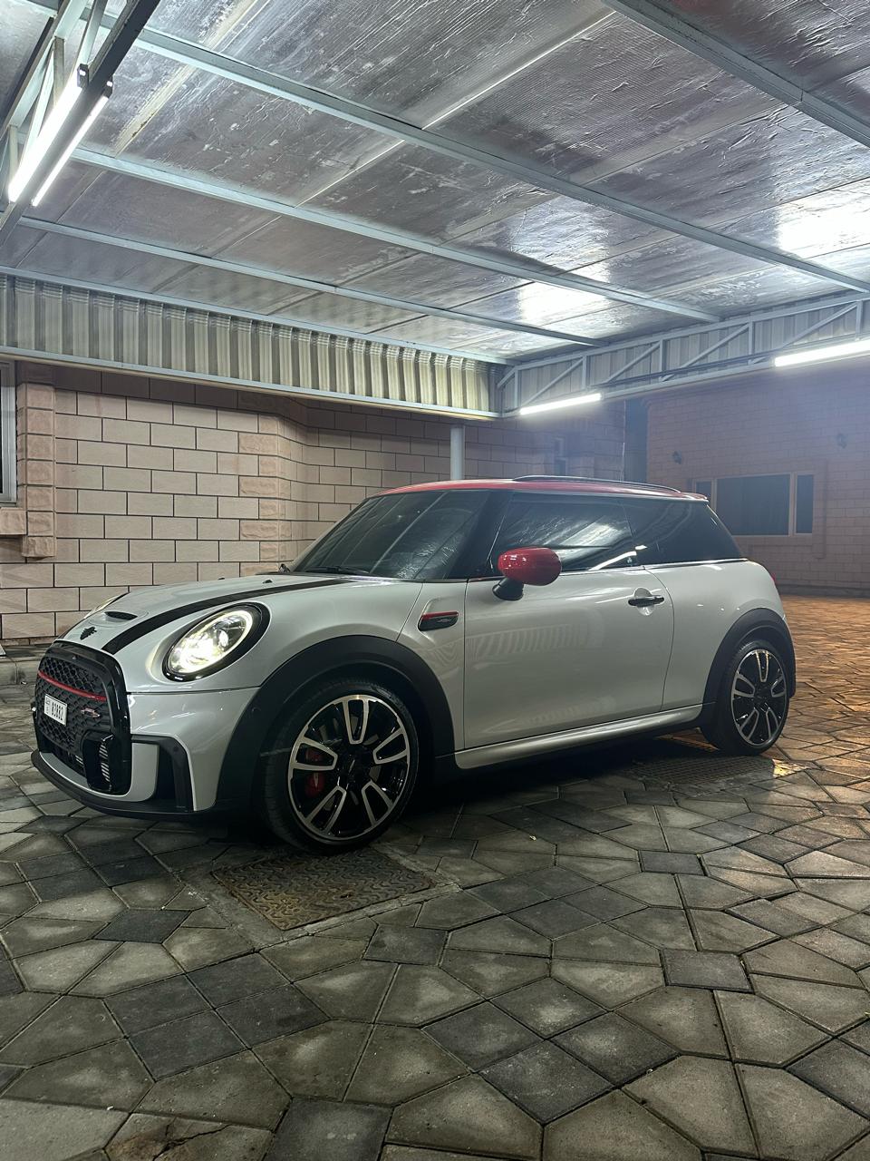 للبيع مني كوبر jcw-pic_4