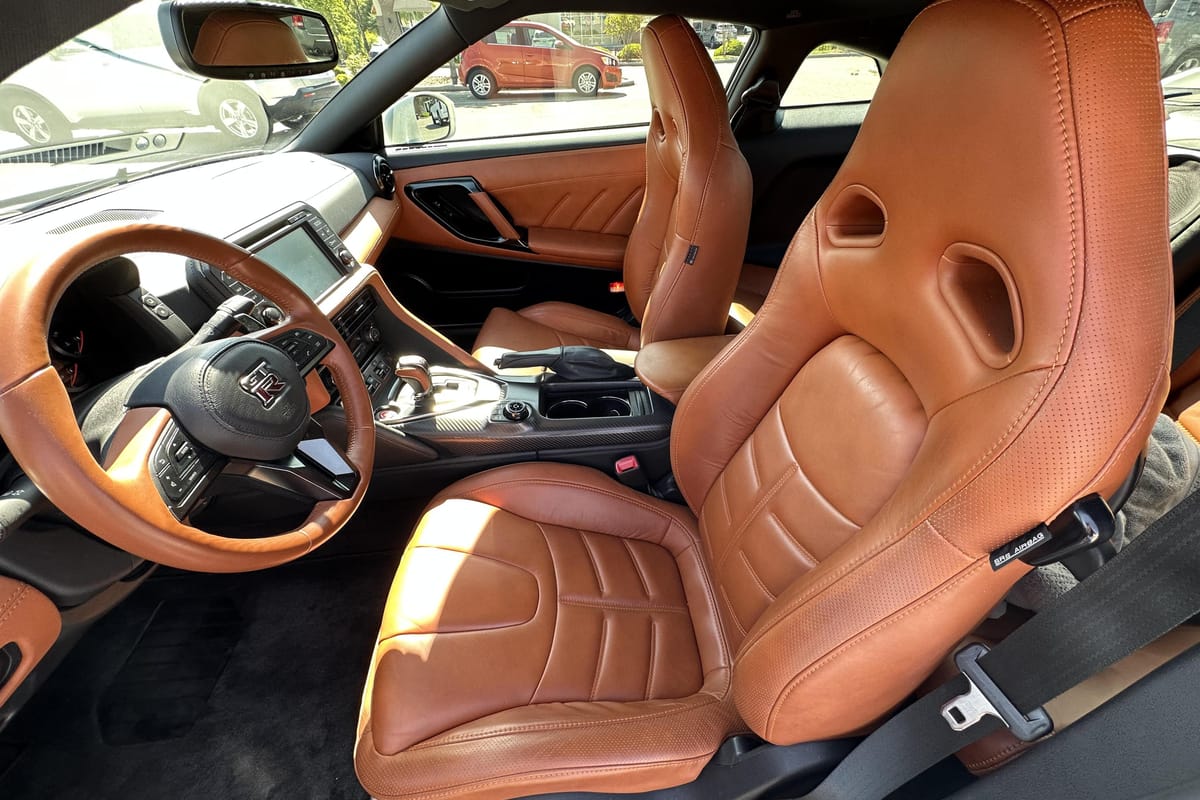 2017 Nissan GT-R Premium Sports Car in Abu Dhabi-pic_3