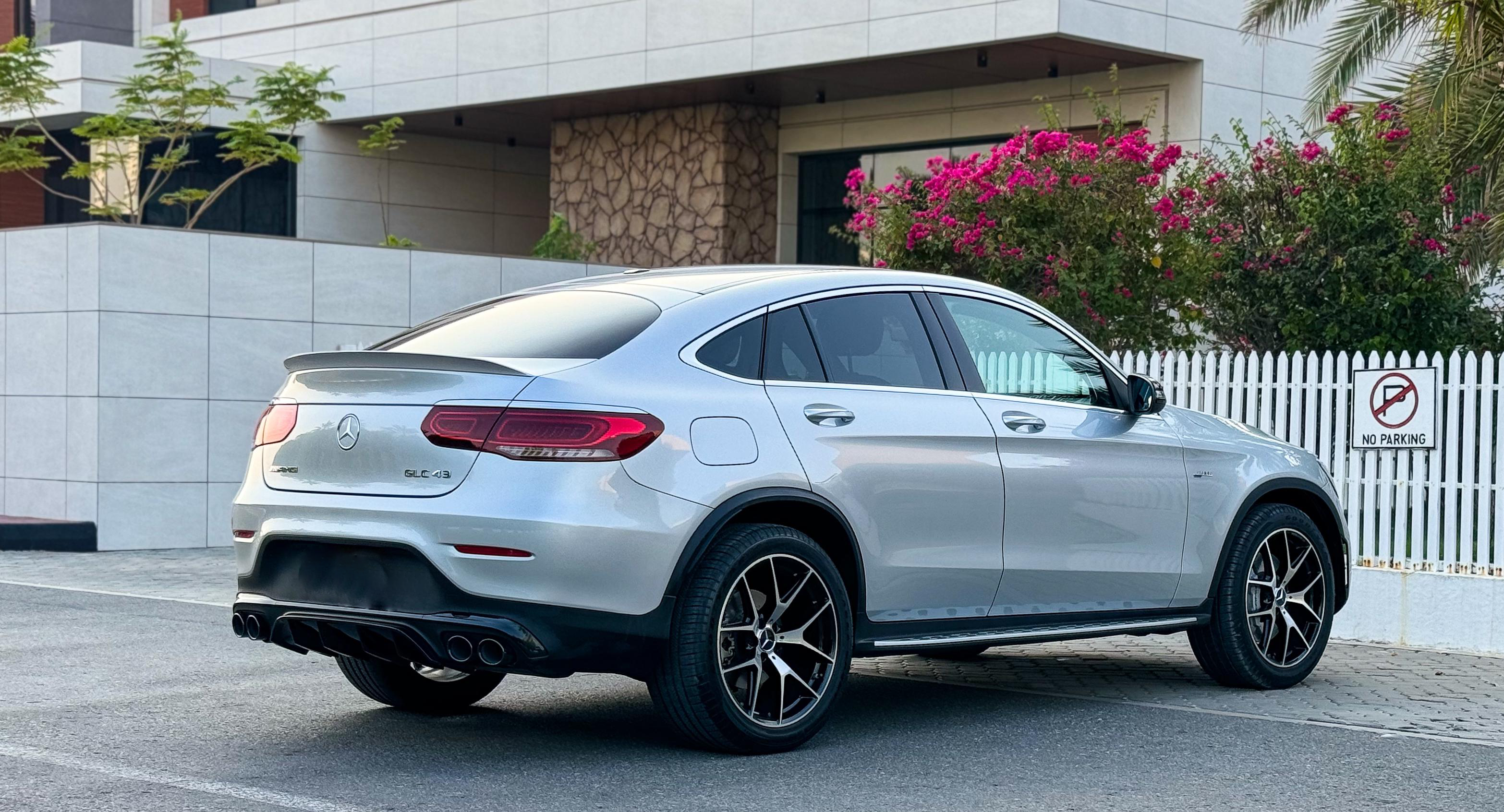 Mercedes-Benz GLC oupe AMG GLC 43 Model 2020-pic_3