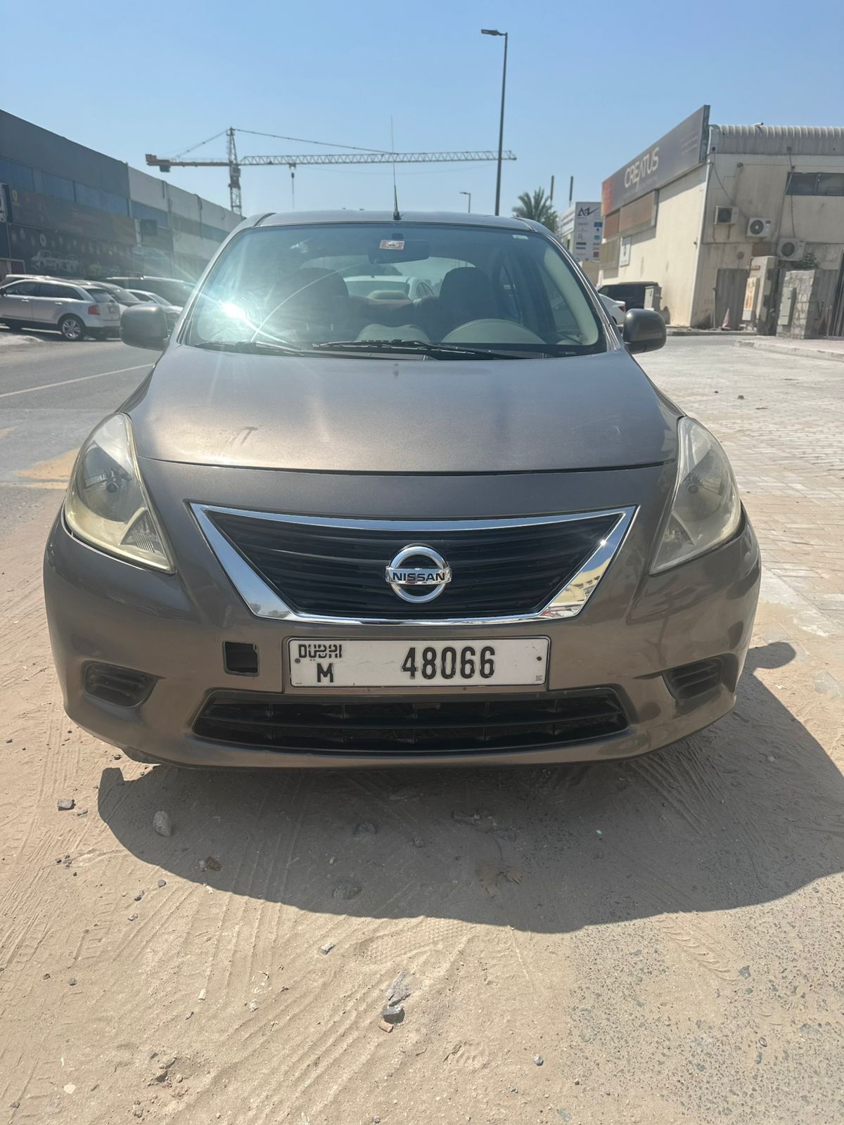 Nissan Sunny 2014 Gray-pic_4