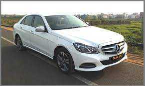 RENT MERCEDES BENZ GLC 300 2018 IN DUBAI-pic_5