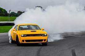 RENT DODGE CHALLENGER V6 2018 IN DUBAI-pic_3
