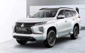 RENT MITSUBISHI MONTERO SPORT SIGNATURE EDITION 2021 IN DUBAI-pic_4