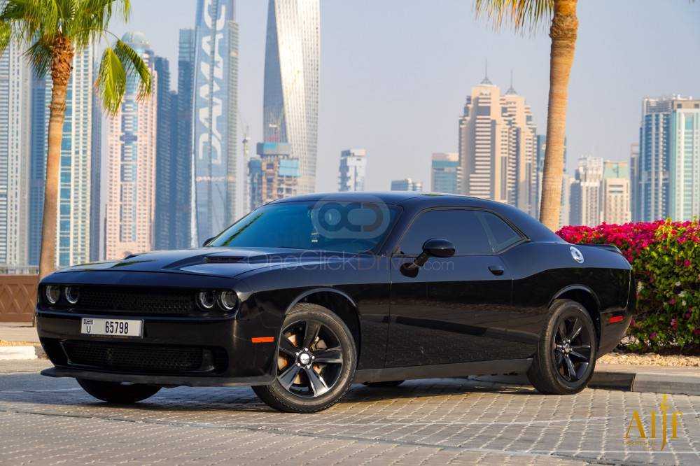 Rent Dodge Challenger V6 2018 in Dubai - Best Rates-pic_3