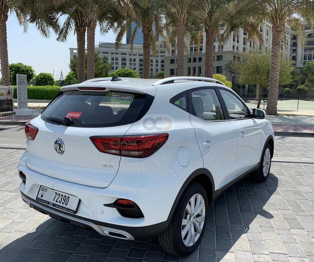 RENT MG ZS 2022 IN DUBAI-pic_1