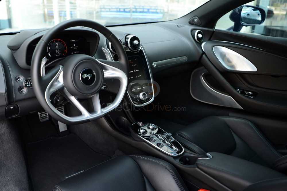 RENT MCLAREN GT 2020 IN DUBAI-pic_3