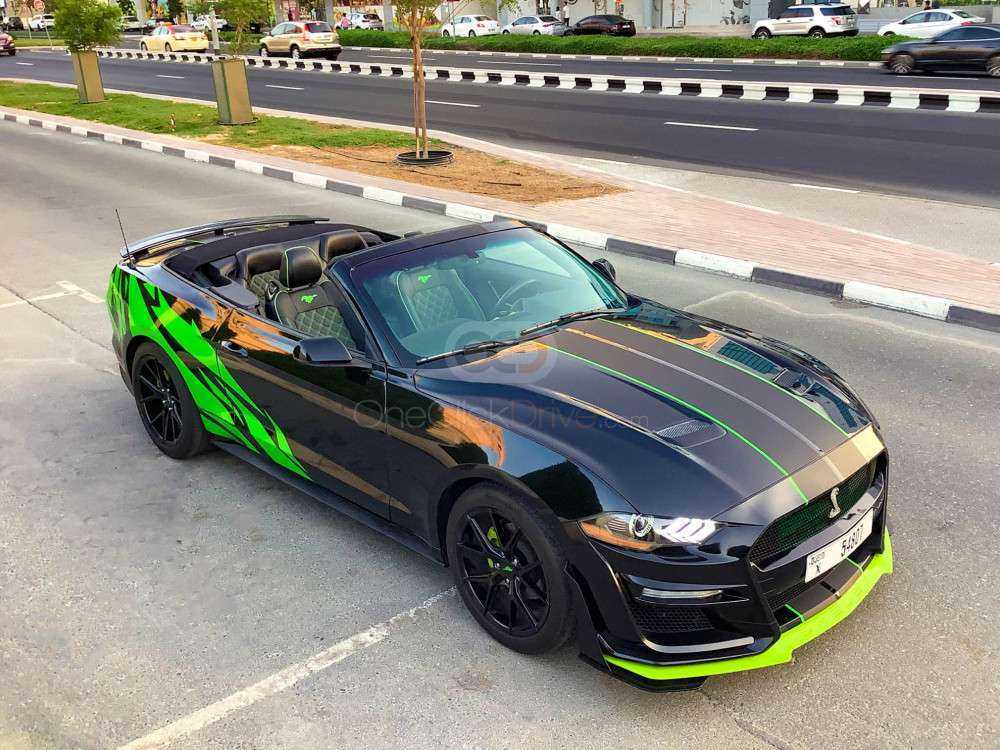 Rent Ford Mustang Shelby GT500 Kit Convertible V4-pic_3