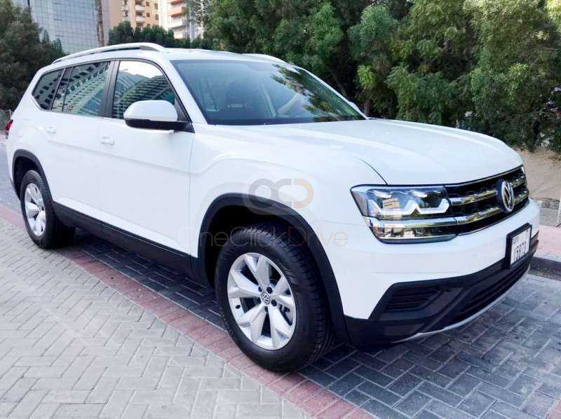 RENT VOLKSWAGEN TERAMONT 2020 IN DUBAI-pic_3