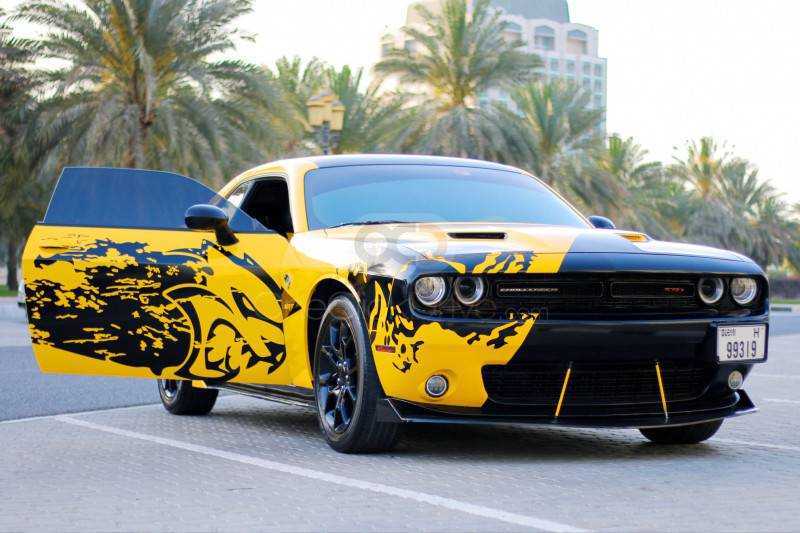 Rent Dodge Challenger V6 2018 in Dubai - Affordable Rates-pic_3