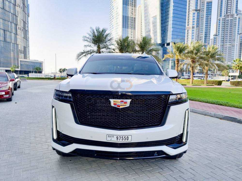 RENT CADILLAC ESCALADE PLATINUM SPORT 2022 IN DUBAI-pic_2