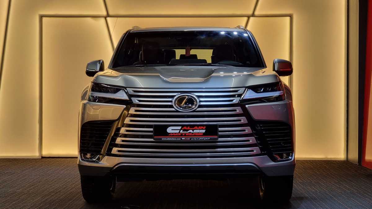 Rent Lexus Lx600-pic_1