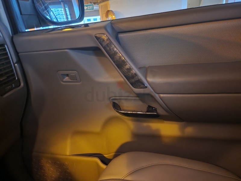 Nissan Armada LE-pic_5