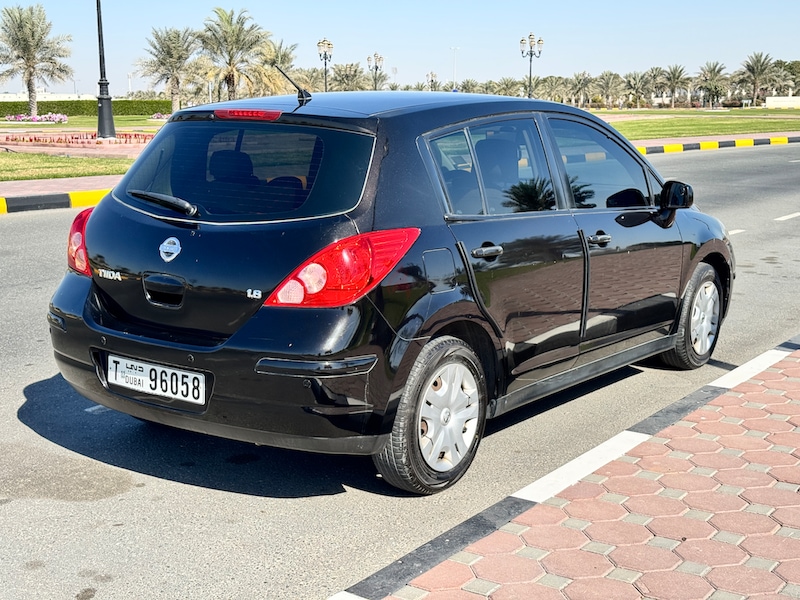 Nissan Tiida-pic_1