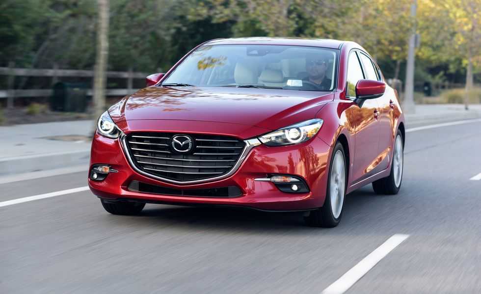 RENT MAZDA 3 SEDAN 2020-pic_3